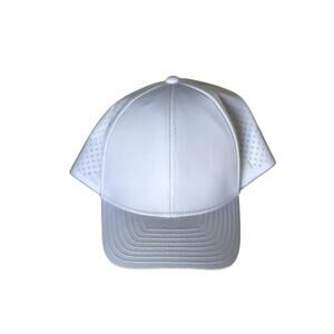 Melin Odyssey Hydro Cap – Water-Resistant Snapback – White - 58cm/M